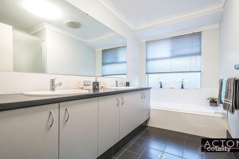 Property photo of 70 Leeway Loop Alkimos WA 6038