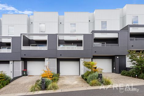 18 Cameo Cres, South Morang, VIC 3752