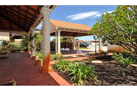 Property photo of 5 Dundas Road Inglewood WA 6052