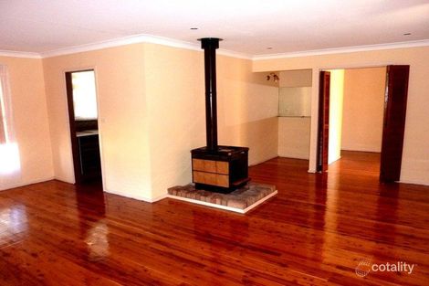 Property photo of 19 Blackwell Avenue St Clair NSW 2759