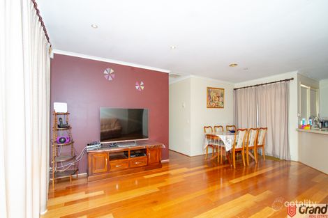 Property photo of 2 Ashfield Drive Berwick VIC 3806