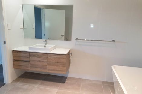 Property photo of 7A Power Ridge Oran Park NSW 2570