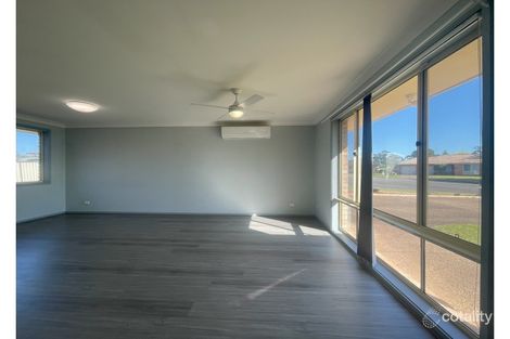 Property photo of 3 Dobell Place Metford NSW 2323