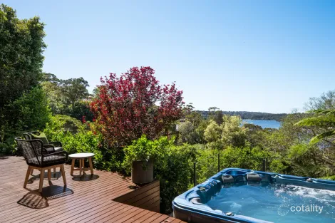 Property photo of 19 The Battlement Castlecrag NSW 2068