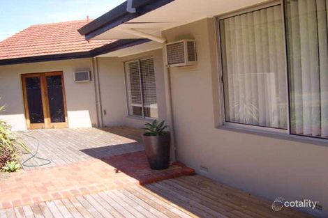 122 Branksome Gdns, City Beach, WA 6015