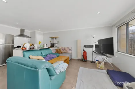 Property photo of 12 Toledo Drive Hocking WA 6065