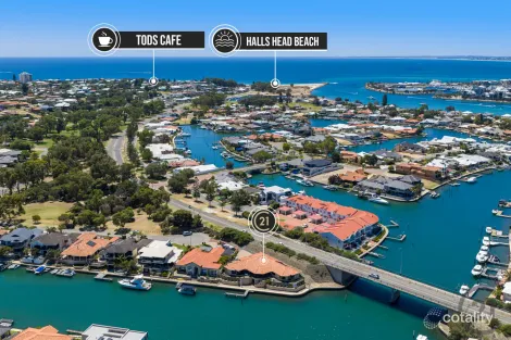 Property photo of 30 Eunamara Retreat Halls Head WA 6210