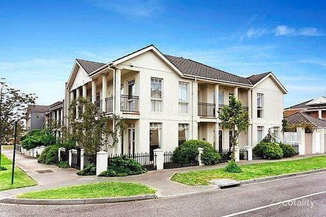 9 Waterford Ave, Maribyrnong, VIC 3032