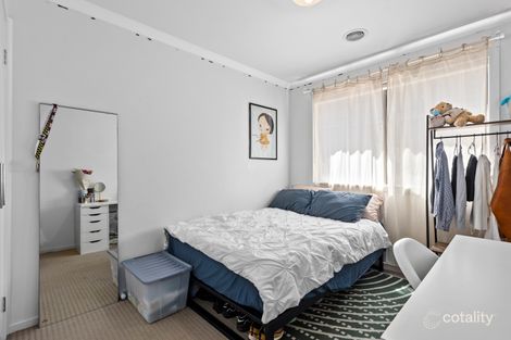 Property photo of 30 Cabernet Way Pakenham VIC 3810