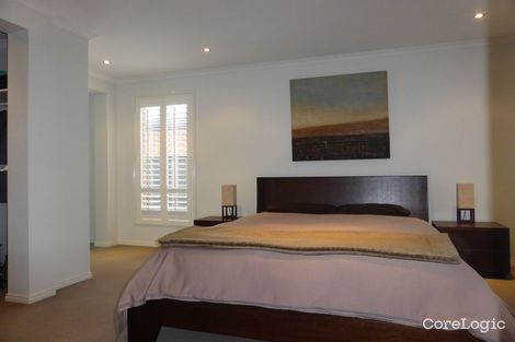 Property photo of 10 Lindsay Gardens Point Cook VIC 3030