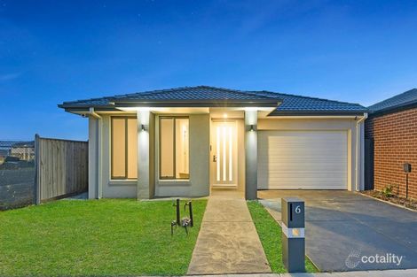 6 Towamba Ave, Clyde, VIC 3978