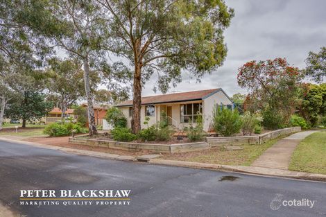 Property photo of 2 Staughton Place Wanniassa ACT 2903