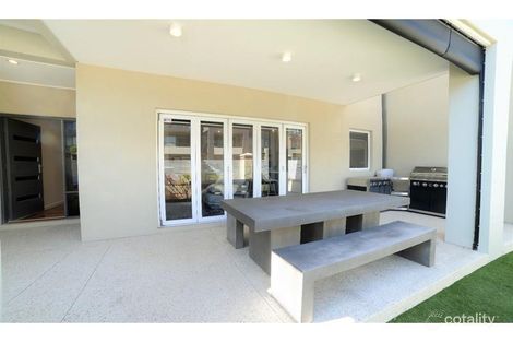 Property photo of 2/7 Marina Drive Ascot WA 6104