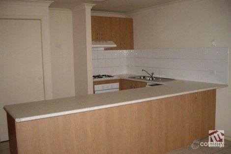 Property photo of 22/4 Paydon Way Hampton Park VIC 3976
