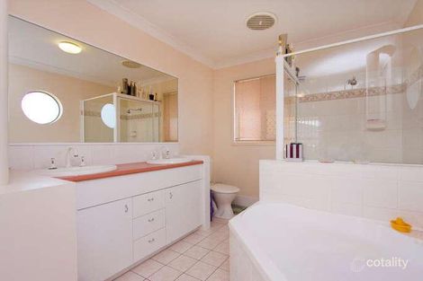 Property photo of 33 Moonie Avenue Murarrie QLD 4172