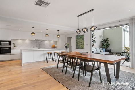 Property photo of 15 Loneragan Street Nedlands WA 6009