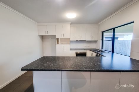 18 Maryvale Cct, Beaconsfield, QLD 4740