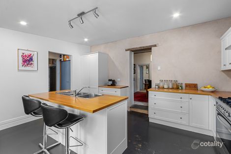 Property photo of 6 South Street Auburn SA 5451