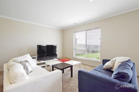 Property photo of 11 Home Road Point Cook VIC 3030