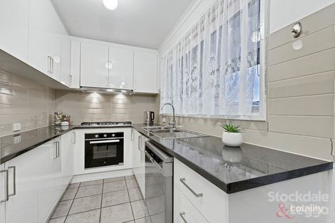 Property photo of 122 Longford Crescent Coolaroo VIC 3048