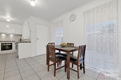 Property photo of 122 Longford Crescent Coolaroo VIC 3048