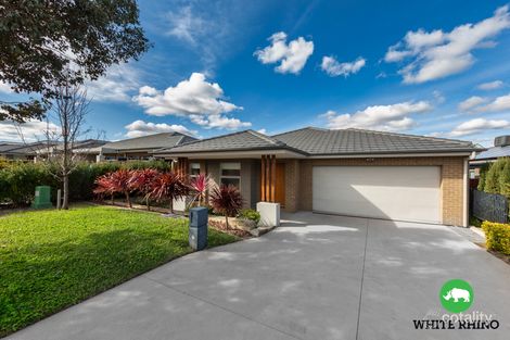 Property photo of 6 Garraway Crescent Googong NSW 2620