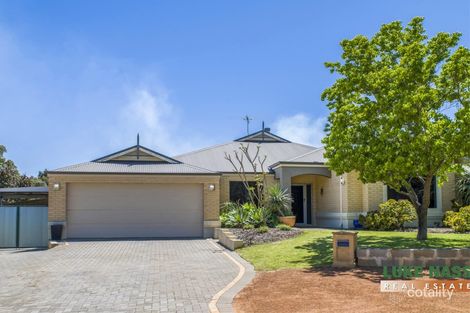 21 Savage Rd, Kelmscott, WA 6111