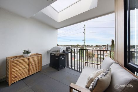 Property photo of 206/801 Centre Road Bentleigh East VIC 3165