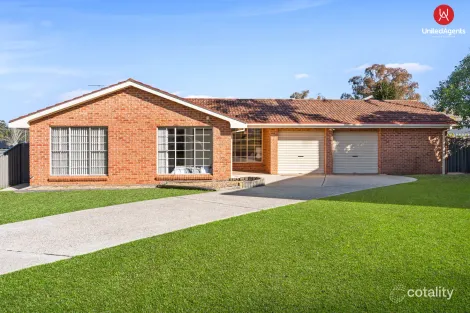 Property photo of 10 Deloraine Close Hinchinbrook NSW 2168