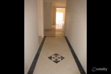 Property photo of 5 Watling Avenue West Hoxton NSW 2171