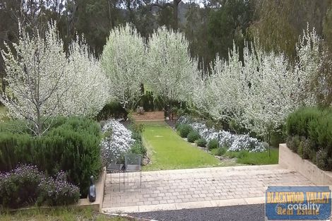 Property photo of 152 Henderson Road Kangaroo Gully WA 6255