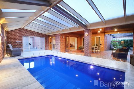 6 Threadneedle St, Attwood, VIC 3049