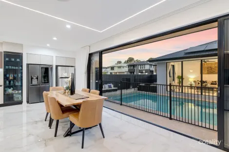Property photo of 51 Toorak Parkinson QLD 4115