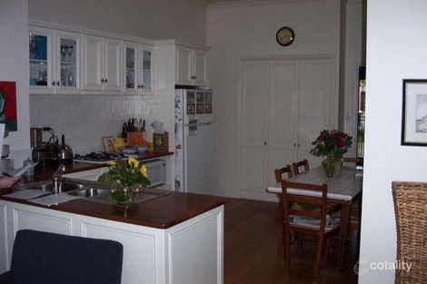 Property photo of 22 Peterleigh Grove Essendon VIC 3040