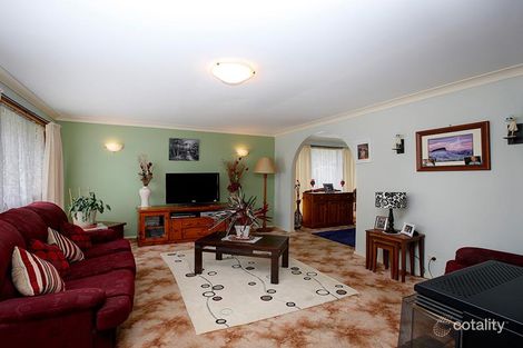 Property photo of 2 Beaconsfield Road Moss Vale NSW 2577