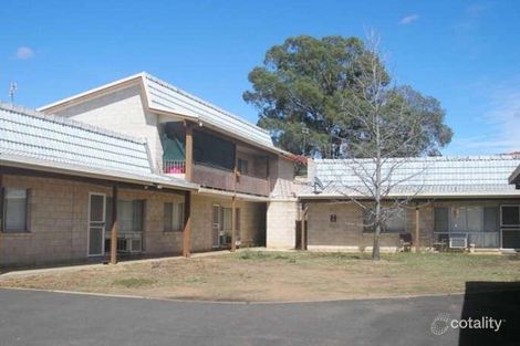 Property photo of 6 Emerald Street Dubbo NSW 2830