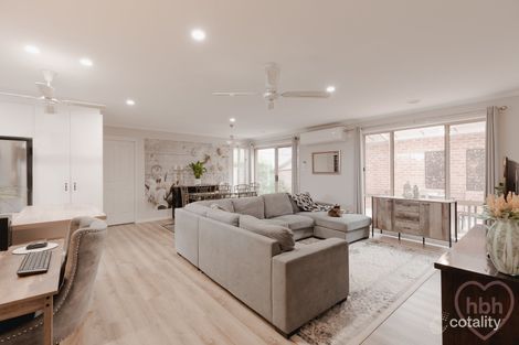Property photo of 39 Bunduluk Crescent Ngunnawal ACT 2913