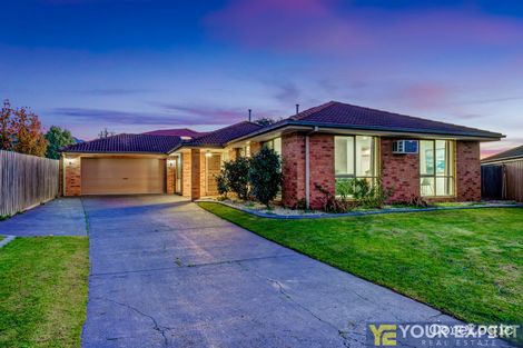 Property photo of 4 Stone Court Cranbourne North VIC 3977