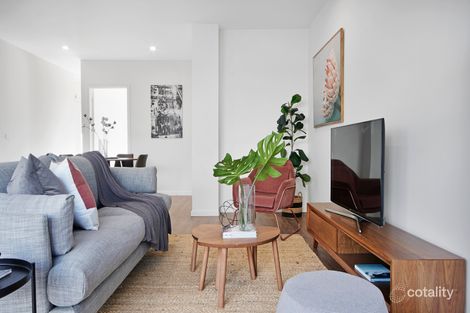 Property photo of 1/35 Crookston Road Reservoir VIC 3073