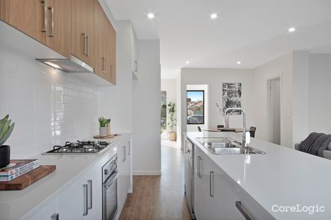 Property photo of 1/35 Crookston Road Reservoir VIC 3073