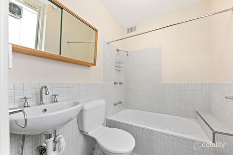 Property photo of 4/20 Bailey Avenue Armadale VIC 3143