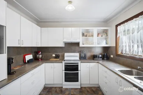 Property photo of 36 Martin Crescent Woodpark NSW 2164