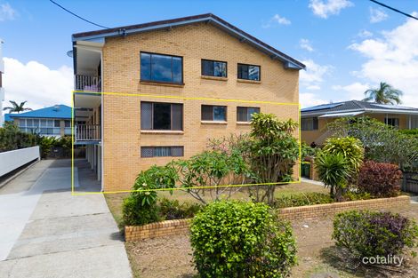 Property photo of 1/32 Murlong Crescent Palm Beach QLD 4221
