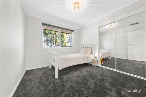 Property photo of 26 Bellbird Drive Wantirna VIC 3152