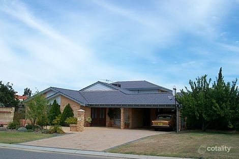 22 Sandover Cres, Winthrop, WA 6150