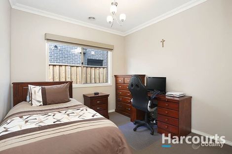 Property photo of 38 Atarhi Parade Lalor VIC 3075
