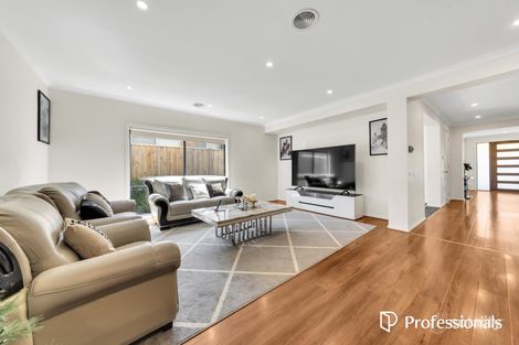 Property photo of 70 Viewbright Road Clyde North VIC 3978