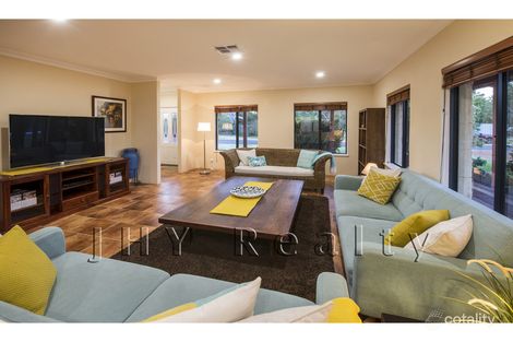 Property photo of 4 Hibernia Close Dunsborough WA 6281