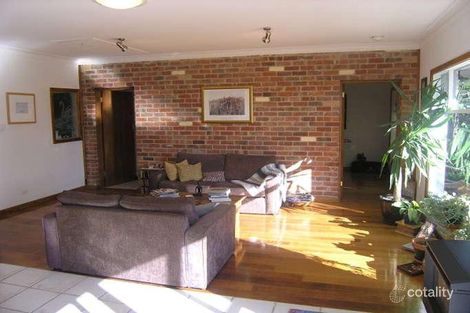 Property photo of 19 Stirling Avenue Seaholme VIC 3018