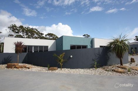 Property photo of 4/25 Fairway Crescent Shearwater TAS 7307
